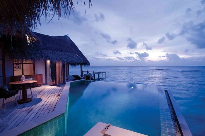 jumeirah vittaveli maldives